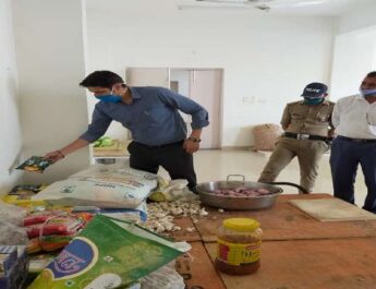 जिलाधिकारी मंगेश घिल्डियाल ने सुरसिंगधार नर्सिंग कालेज में बनाये गए कोविड केयर सेंटर का किया औचक निरीक्षण, दिए यह महत्वपूर्ण निर्देश 2 Hello Uttarakhand News &raquo;