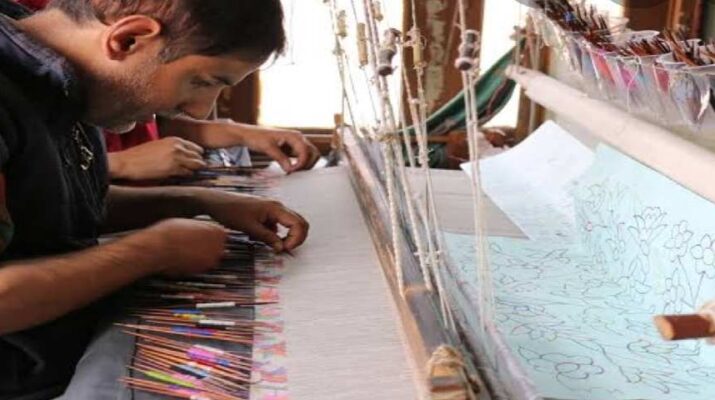 Jammu & Kashmir: Chairman KVIC launched several activities across India, e-inaugurates training programmes in J&K 1 Hello Uttarakhand News »