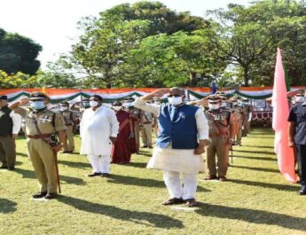 उत्तराखंड: सहायक उपनिरीक्षक व निरीक्षक के वर्दी भत्ता में रु0 1000 की वृद्धि, शहीद कोष के लिए 75 लाख की राशि स्वीकृत 4 Hello Uttarakhand News »