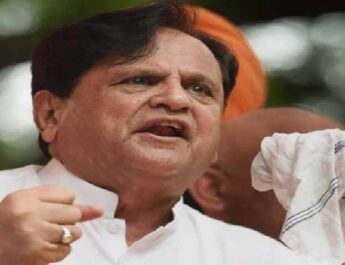 वरिष्ठ कांग्रेस नेता अहमद पटेल का कोरोना पॉजिटिव की वजह से निधन, बेटे फैजल पटेल ने खुद ट्वीट कर दी जानकारी 4 Hello Uttarakhand News »