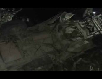 ब्रेकिंग - पिथौरागढ के वेरीनाग जाते समय बारात का वाहन हुआ दुर्घटनाग्रस्त, दुल्हे के भाई की मौत, सात घायल 2 Hello Uttarakhand News »