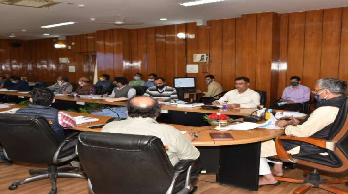 जल जीवन मिशन: इस वर्ष दिसम्बर अन्त तक सभी स्कूलों एवं आंगनबाड़ी केन्द्रों में पेयजल की उपलब्धता का टारेगट पूर्ण किया जाय-मुख्यमंत्री  त्रिवेन्द्र सिंह रावत 1 Hello Uttarakhand News »