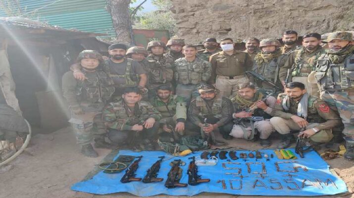 Jammu & Kashmir: Heavy Arms & ammunition consignment recovered near LoC in J&K’s Poonch 1 Hello Uttarakhand News »