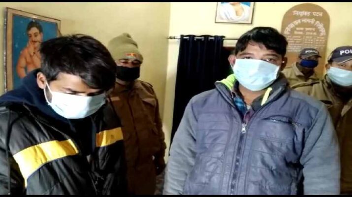 पिथौरागढ़ पुलिस ने 04 किलो 980 ग्राम अवैध चरस के साथ दो अभियुक्त किए गिरफ्तार 1 Hello Uttarakhand News »