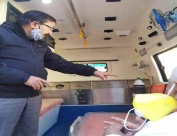 उत्तरकाशी: एनटीपीसी ने मरीजों को आपातकालीन सेवाएं के लिए जिला अस्पताल को दी नई एंबुलेंस 5 Hello Uttarakhand News »