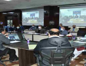 मुख्यमंत्री ने की कुम्भ मेला कार्यो की समीक्षा, अधिकारियों को दिये कार्य समय पर पूर्ण करने के निर्देश 2 Hello Uttarakhand News »