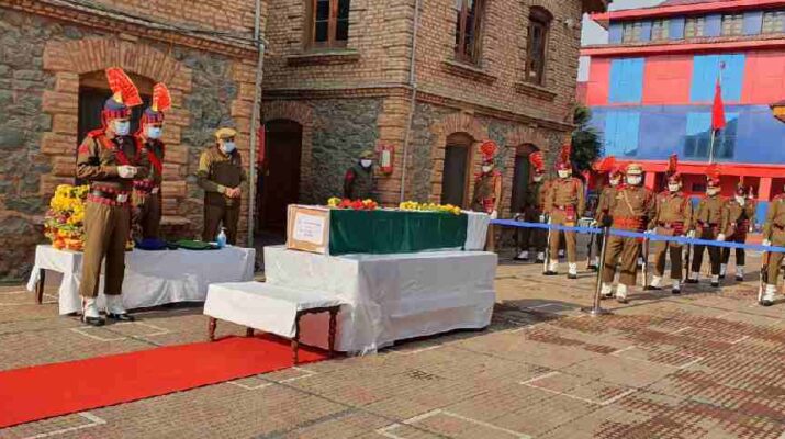 Jammu & Kashmir: Wreath laying ceremony of Manzoor Ahmad PSO of PDP Leader 3 Hello Uttarakhand News » Page 4 of 13