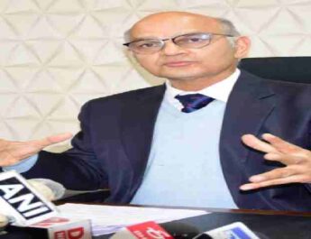 Jammu & Kashmir: DDC polls: 31 constituencies to witness voting in Phase-7 tomorrow, 298 candidates in fray: SEC K K Sharma 2 Hello Uttarakhand News »