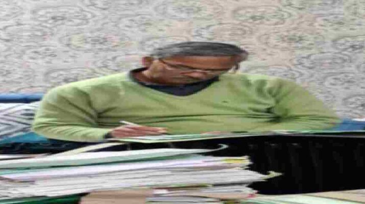 नर्सिंग भर्ती के मानकों में संशोधन करेगी सरकार, मुख्यमंत्री ने सचिव स्वास्थ्य को दिए यह निर्देश 1 Hello Uttarakhand News »