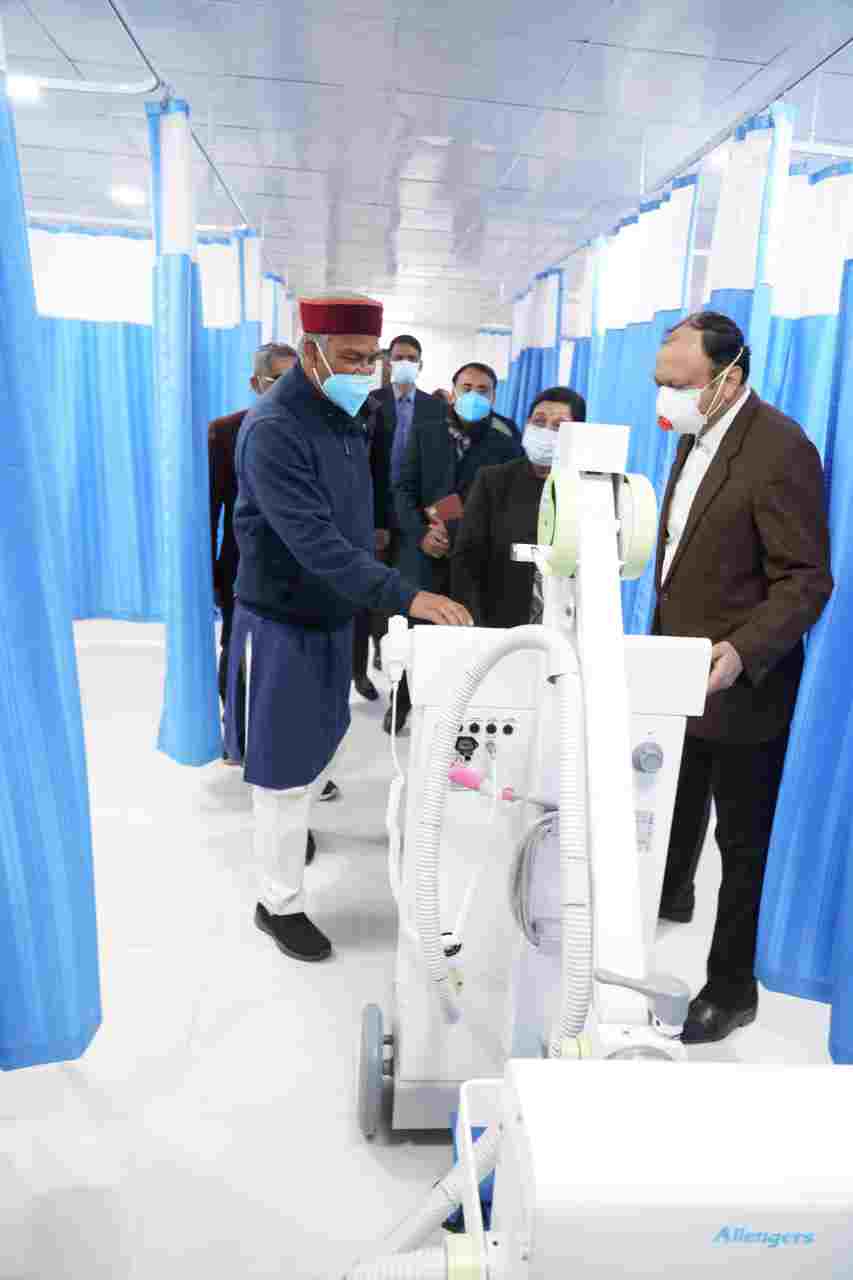 मुख्यमंत्री ने गांधी शताब्दि चिकित्सालय में 132 नई एम्बुलेंस का किया फ्लैग ऑफ़ 4 Hello Uttarakhand News »