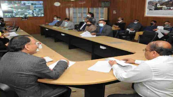 कोविड-19 वैक्सिनेशन के लिए स्पेशल टास्क फोर्स की हुई बैठक, कुम्भ ड्यूटी में लगे लोगों का 100 प्रतिशत वैक्सिनेशन करवाना सुनिश्चित किया जाए-मुख्य सचिव 1 Hello Uttarakhand News »