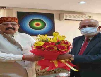 नेपाल के राजदूत से महाराज की भेंट, पंचेश्वर डैम सहित कई विषयों पर चर्चा 3 Hello Uttarakhand News »