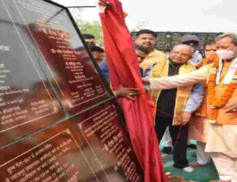 कोविड से सतर्कता बरतते हुए दिव्य व भव्य होगा कुम्भ, अधिकारियों को सख्त निर्देश, किसी तरह की कमी न रहे- मुख्यमंत्री 4 Hello Uttarakhand News »