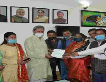 मुख्यमंत्री ने पूरी की नंदप्रयाग घाट क्षेत्र के ग्रामीणों की मुराद, नंदप्रयाग घाट मोटर मार्ग को डेढ़ लेन करने की मुख्यमंत्री ने की घोषणा 6 Hello Uttarakhand News »