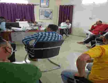 बागेश्वर: मॉस्क नहीं तो तेल नहीं जैसे स्लोगन पेट्रोल पंपों में चस्पा कियें जाय - उपजिलाधिकारी बागेश्वर 2 Hello Uttarakhand News &raquo;