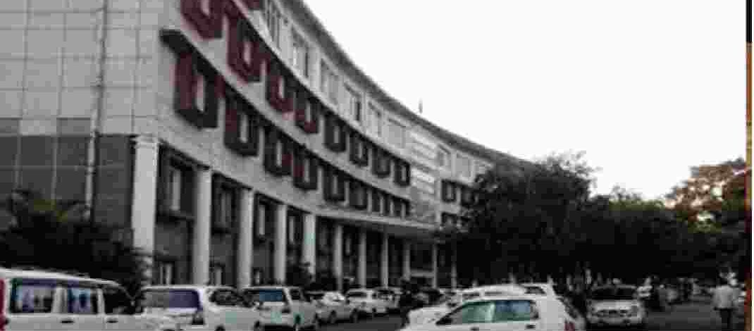 कैबिनेट बैठक में लिये गए 12 महत्वपूर्ण निर्णय—उपनल कर्मियों के हित में बनी उप समिति, देवभूमि परिवार योजना को सैद्धांतिक मंजूरी