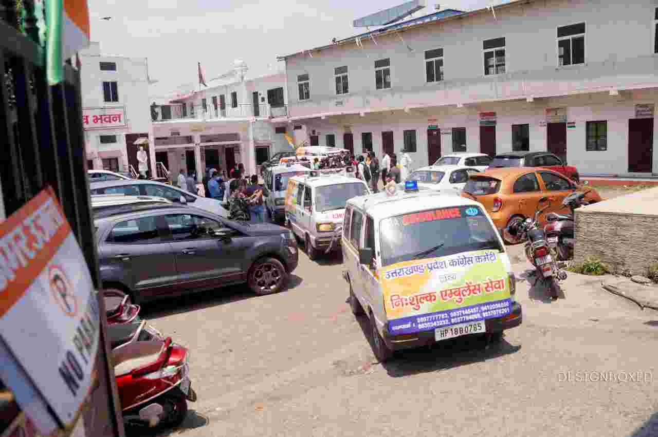 कांग्रेस ने कोरोना मरीजों के लिए शुरू की फ्री एंबुलेंस सर्विस, एक कॉल पर मिलेगी सुविधा 2 Hello Uttarakhand News »