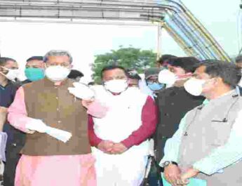 मुख्यमंत्री तीर्थ सिंह रावत ने हल्द्वानी जनपद में किया कोविड वैक्सीनेशन सेन्टर का शुभारम्भ, वहीँ अल्मोड़ा जनपद में किया बेस चिकित्सालय/मेडिकल कालेज का निरीक्षण, दिए यह महत्वपूर्ण निर्देश 2 Hello Uttarakhand News »