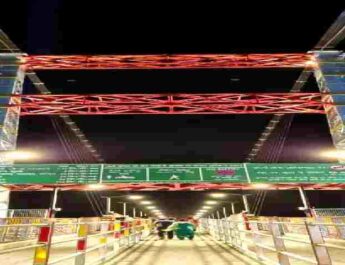 Rishikesh: मुनि की रेती में नए कलेवर के साथ नया नवनिर्मित जानकी सेतु (Janaki Setu) 4 Hello Uttarakhand News »