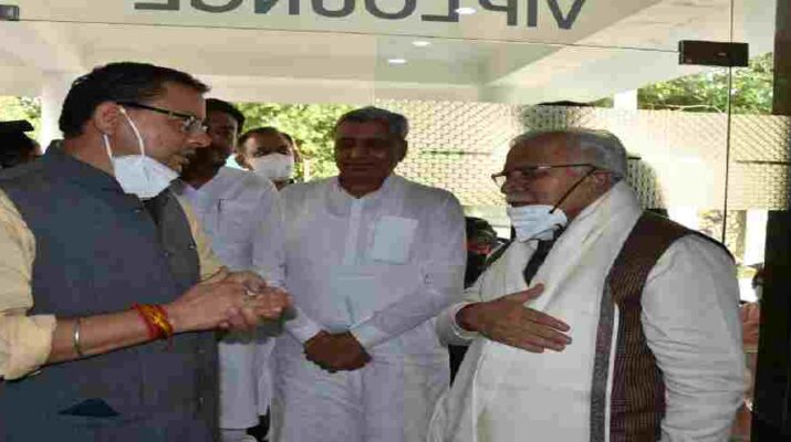 मुख्यमंत्री पुष्कर सिंह धामी ने सहस्त्रधारा हेलीपेड पर हरियाणा के मुख्यमंत्री मनोहर लाल खट्टर से की भेंट, विभिन्न समसामयिक विषयों पर की चर्चा 17 मुख्यमंत्री पुष्कर सिंह धामी ने सहस्त्रधारा हेलीपेड पर हरियाणा के मुख्यमंत्री मनोहर लाल खट्टर से की भेंट, विभिन्न समसामयिक विषयों पर की चर्चा 17 Hello Uttarakhand News » Page 2 of 8