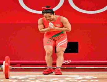 Tokyo Olympics: भारतीय महिला वेटलिफ्टर मीराबाई चानू ने टोक्यो ओलंपिक में जीता सिल्वर मेडल 4 Hello Uttarakhand News »