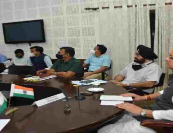 Uttarakhand: मुख्यमंत्री पुष्कर सिंह धामी ने की वित्त विभाग की समीक्षा, स्वरोजगार को बढ़ावा देने वाली योजनाओं पर दिया जाए विशेष ध्यान 2 Hello Uttarakhand News &raquo;