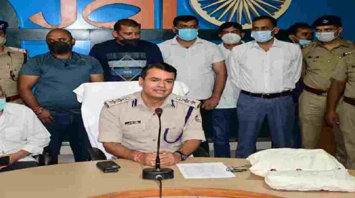 Uttarakhand: थाना प्रेमनगर क्षेत्रान्तर्गत हुए डबल मर्डर का खुलासा, घटना को अंजाम देने वाला अभियुक्त गिरफ्तार 1 Hello Uttarakhand News »