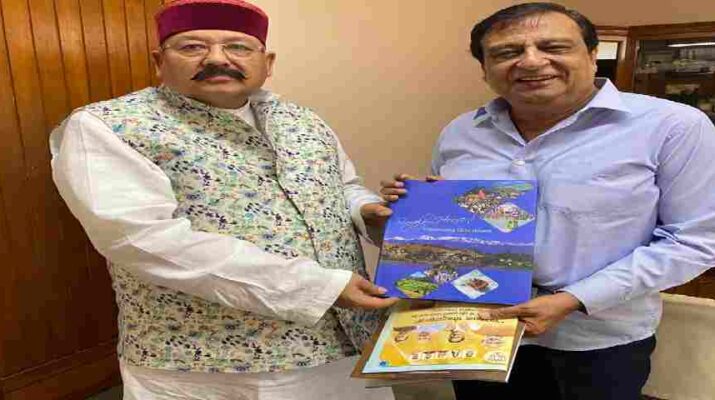 Dehradun: प्रसिद्ध फिल्म निर्माता व निर्देशक केसी बोकाड़िया ने महाराज से की मुलाकात, फिल्म स्टूडियो तथा फिल्म इंस्टीट्यूट स्थापित करने का दिया आश्वासन 1 Hello Uttarakhand News »
