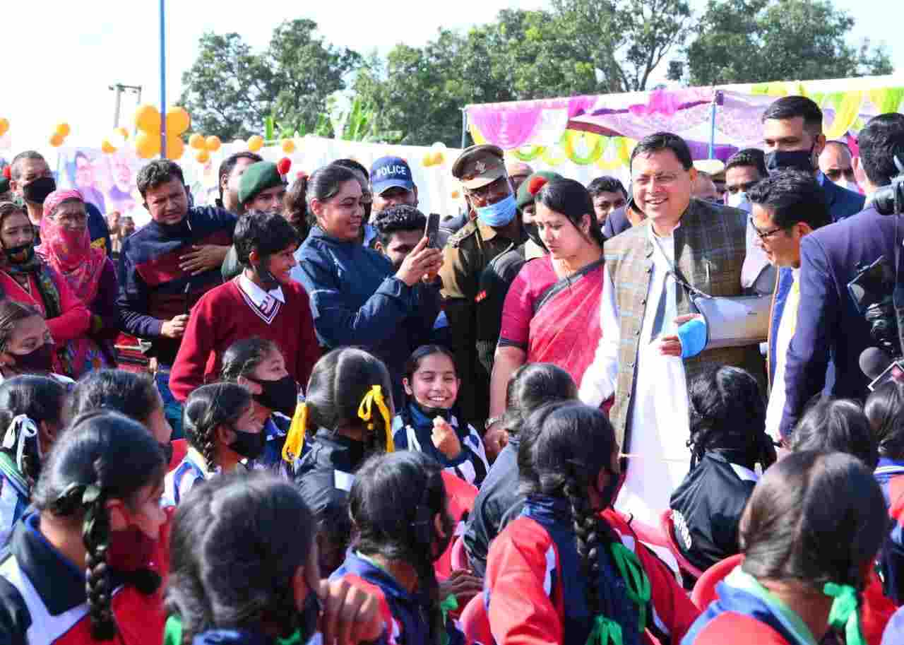 मुख्यमंत्री पुष्कर सिंह धामी ने खटीमा में चकरपुर स्टेडियम का भूमि पूजन एवं 7162.29 लाख की कुल 17 योजनाओं का किया शिलान्यास 4 Hello Uttarakhand News »