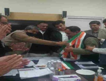 पूर्व कैबिनेट मंत्री हरक सिंह रावत कांग्रेस में पुनः शामिल, शामिल होने पर पूर्व मुख्यमंत्री हरीश रावत थे मौजूद 2 Hello Uttarakhand News »