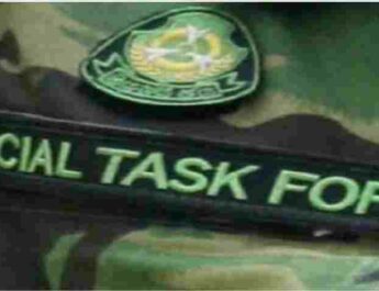 Uttarakhand Crime: विदेशी कंपनी के 26 अरब 18 करोड़ 40 लाख रुपए दिखाकर भारत में सरकारी योजनाओं में निवेश का झांसा देने वाले गिरोह का सरगना हरिद्वार से गिरफ्तार, ठगों के विरुद्ध STF की बड़ी कार्यवाही 2 Hello Uttarakhand News &raquo;