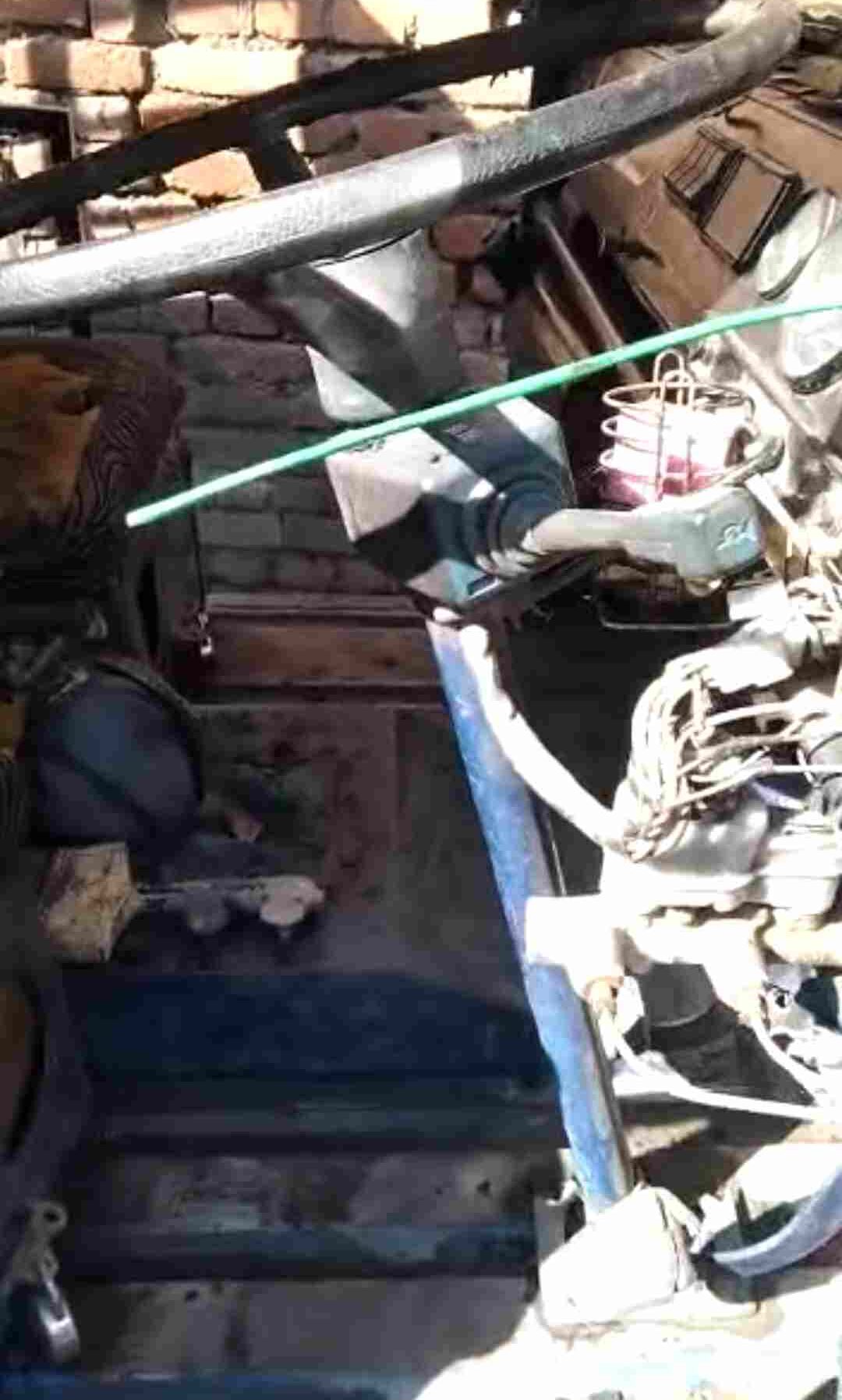 Dehradun: पत्नी मायके से न आने पर एक शख़्स ने 12 से ज्यादा वाहनों में लगाई आग, दो दुकानें को भी लगाई आग 4 Hello Uttarakhand News »