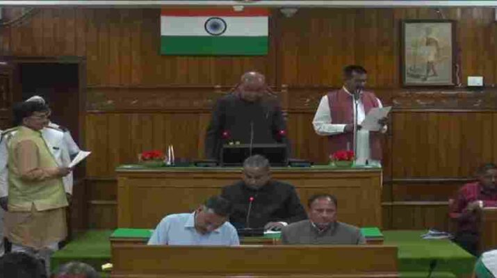 LIVE Uttarakhand: नवनिर्वाचित विधायकों का शपथ ग्रहण समारोह 1 Hello Uttarakhand News »