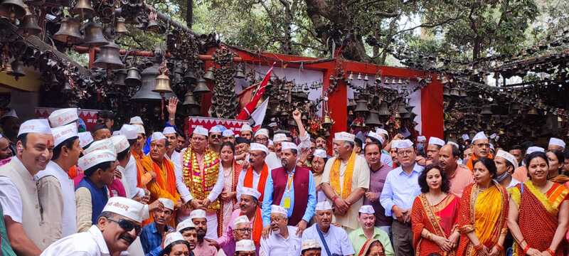 Nanital: मुख्यमंत्री पुष्कर सिंह धामी ने नैनीताल में आयोजित श्री गोल्ज्यू संदेश यात्रा के समापन कार्यक्रम मे किया प्रतिभाग, पूजा अर्चना करते हुए गोल्य्यू महाराज से प्रदेशवासियों की खुशहाली के लिए की प्रार्थना 4 Hello Uttarakhand News »