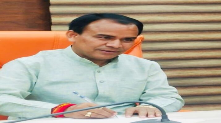 Uttarakhand: 6 जून को जारी होंगे उत्तराखंड बोर्ड परीक्षा के परिणाम, शिक्षा मंत्री डॉ धन सिंह रावत की मौजूदगी में घोषित होगा रिजल्ट 1 Hello Uttarakhand News »