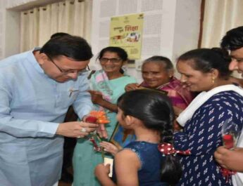 Uttarakhand: मुख्यमंत्री धामी ने विभिन्न क्षेत्रों से आये लोगों तथा विभिन्न संगठनों से जुड़े लोगों से की भेंट, सुनी उनकी समस्यायें, दिए समस्याओं के त्वरित निराकरण के निर्देश 4 Hello Uttarakhand News »