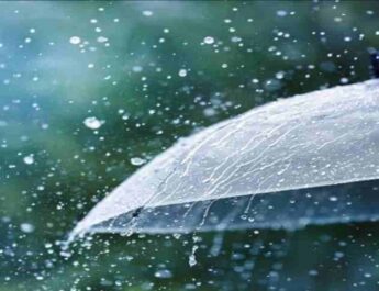 Dehradun: भारी बारिश के चलते देहरादून में कल स्कूलों की छुट्टी घोषित, जिलाधिकारी ने किए आदेश जारी 4 Hello Uttarakhand News »