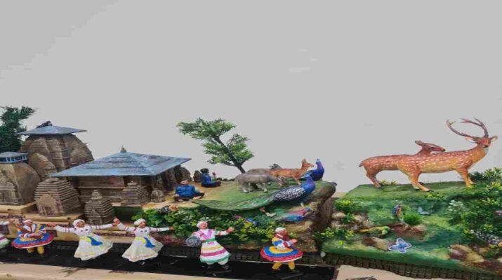 Uttarakhand: गणतंत्र दिवस परेड में कर्तव्य पथ पर देखेगी मानसखण्ड की झांकी, उत्तराखण्ड की मानसखण्ड पर आधारित झांकी का हुआ चयन 1 Hello Uttarakhand News »