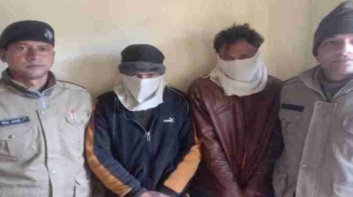 Pithoragarh: मामूली कहासुनी में राजमिस्त्री की चाकू गोदकर हत्या करने वाले दो अभियुक्तों को गंगोलीहाट पुलिस ने किया गिरफ्तार, हत्या में प्रयुक्त चाकू भी किया बरामद 22 Hello Uttarakhand News »