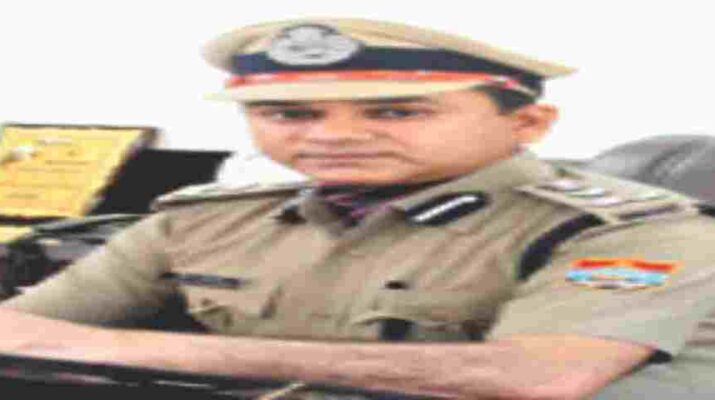 Republic Day: उत्तराखण्ड होमगार्ड्स विभाग के अधिकारियों व कर्मचारियों को विशिष्ट एवं सराहनीय सेवा के लिए राष्ट्रपति गृह रक्षक पदक दिए जाने की घोषणा 7 Hello Uttarakhand News »