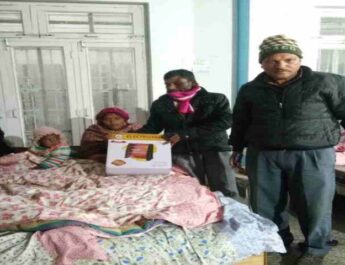 Joshimath: सीएम धामी की सर्वोच्च प्राथमिकता में शामिल हैं जोशीमठ आपदा प्रभावित, प्रभावितों के रहने-खाने एवं ठंड से बचाव हेतु पर्याप्त संख्या में कई गई है हीटर एवं ब्लोअर की व्यवस्था 4 Hello Uttarakhand News »