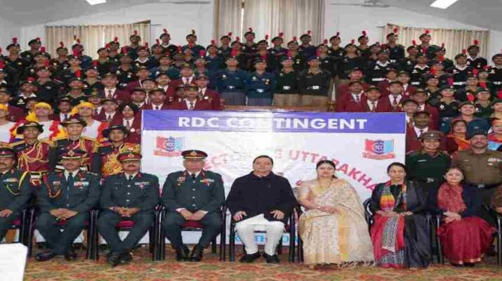 Uttarakhand: मुख्यमंत्री ने किया गणतन्त्र दिवस परेड में उत्कृष्ट प्रदर्शन करने वाले एनसीसी कैडेट्स व आरडीसी दल को सम्मानित 1 Hello Uttarakhand News »
