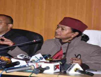 Uttarakhand: राज्य सरकार आन्दोलनरत अभ्यर्थियों द्वारा उठाये गये सभी मुद्दों को गम्भीरता से हल करने के लिए कर रही है प्रयास - अपर मुख्य सचिव राधा रतूड़ी 2 Hello Uttarakhand News »