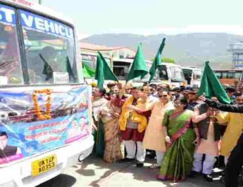 CharDhamYatra: चार धाम जा रहे श्रद्धालुओं का माल्यार्पण कर मुख्यमंत्री धामी ने किया स्वागत, राज्य के लिए उत्सव है चार धाम यात्रा : मुख्यमंत्री 4 Hello Uttarakhand News »