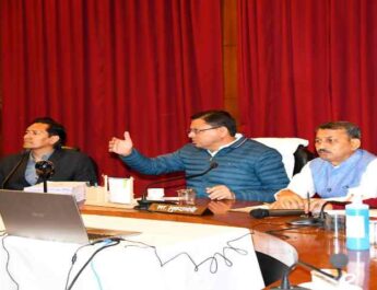उत्तराखंड: सीएम ने अधिकारियों को दी हिदायत, बैठक में प्रतिभाग करने से पहले अपना होमवर्क कर लें अधिकारी 3 Hello Uttarakhand News »