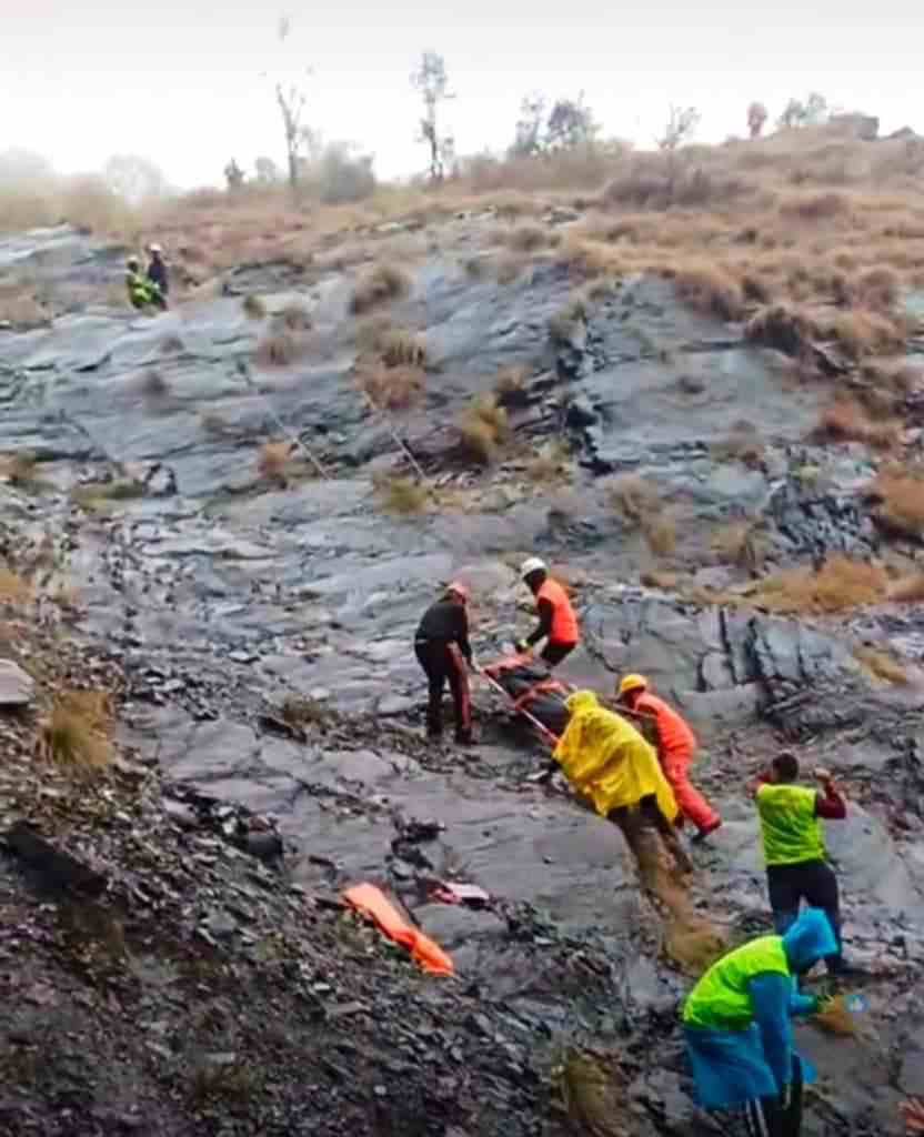 Jammu & Kashmir: 10 people dead after cab plunges into gorge in Ramban 2 Hello Uttarakhand News »