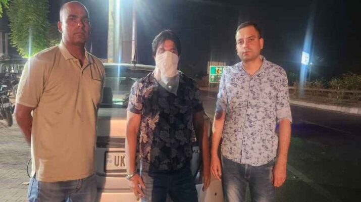 Chardham Yatra: ऑनलाइन फर्जी रजिस्ट्रेशन करने वाली दिल्ली की ट्रैवल एजेंसी legend India holidays का संचालक जनकपुरी दिल्ली से गिरफ्तार, चैकिंग के दौरान चारधाम यात्रा पर हैदराबाद से आये 11 सदस्यीय दल का Online Registration मिला था फर्जी 1 Hello Uttarakhand News » Page 2 of 12