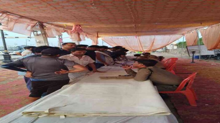 Chardham Yatra: फर्जी ऑनलाइन रजिस्ट्रेशन के संबंध में ऋषिकेश में 8 व विकासनगर मैं 1 और अभियोग दर्ज, फर्जी रजिस्ट्रेशन मामले में अब तक 35 अभियोग पंजीकृत 15 Hello Uttarakhand News »