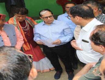 चारधाम राजमार्ग परियोजना को लेकर सुप्रीम कोर्ट पूर्व न्यायाधीश ने किया यमुनोत्री राष्ट्रीय राजमार्ग के पालीगाड से जानकीचट्टी तक स्थलीय निरीक्षन, इस हिस्से में सिंगल लेन सड़क का चारधाम आल वेदर रोड परियोजना के साथ किया जाना है चौड़ीकरण 3 Hello Uttarakhand News »