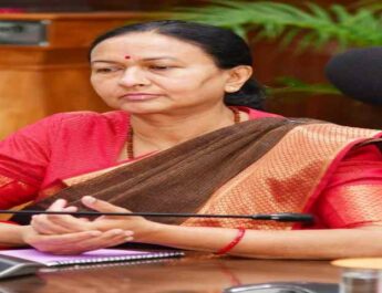 Uttarakhand: आरटीआई की बेहतर जानकारी होने से लोक सूचना अधिकारी अपने उत्तरदायित्वों का निर्वहन अधिक कुशलता से कर पाएंगे - मुख्य सचिव राधा रतूड़ी 3 Hello Uttarakhand News &raquo;